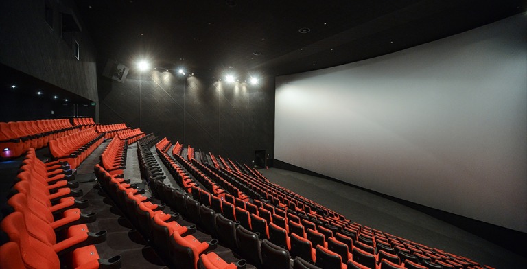 Màn hình IMAX rạp CGV Landmark 81