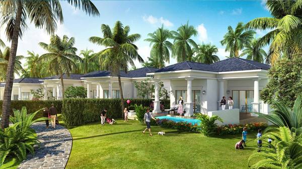 Khuôn viên xanh mát tại Vinpearl Nha Trang Long Beach Resort