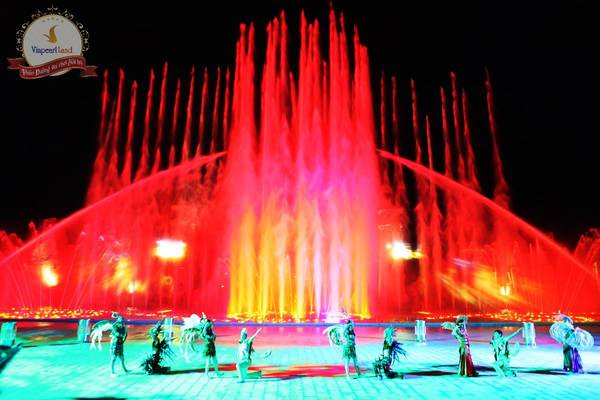 Màn trình diễn nhạc nước tại Vinpearl Land Phú Quốc