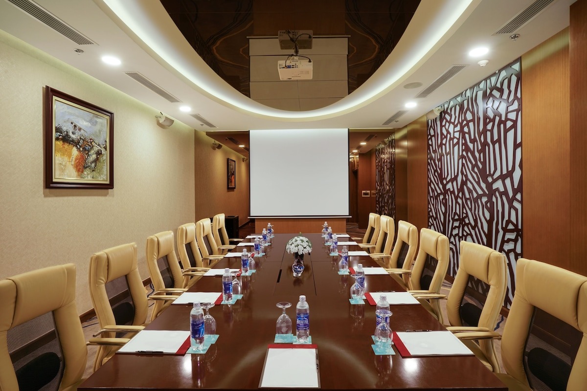 Vinpearl- Resort - Spa- Nha -Trang -Bay-ivivu-10