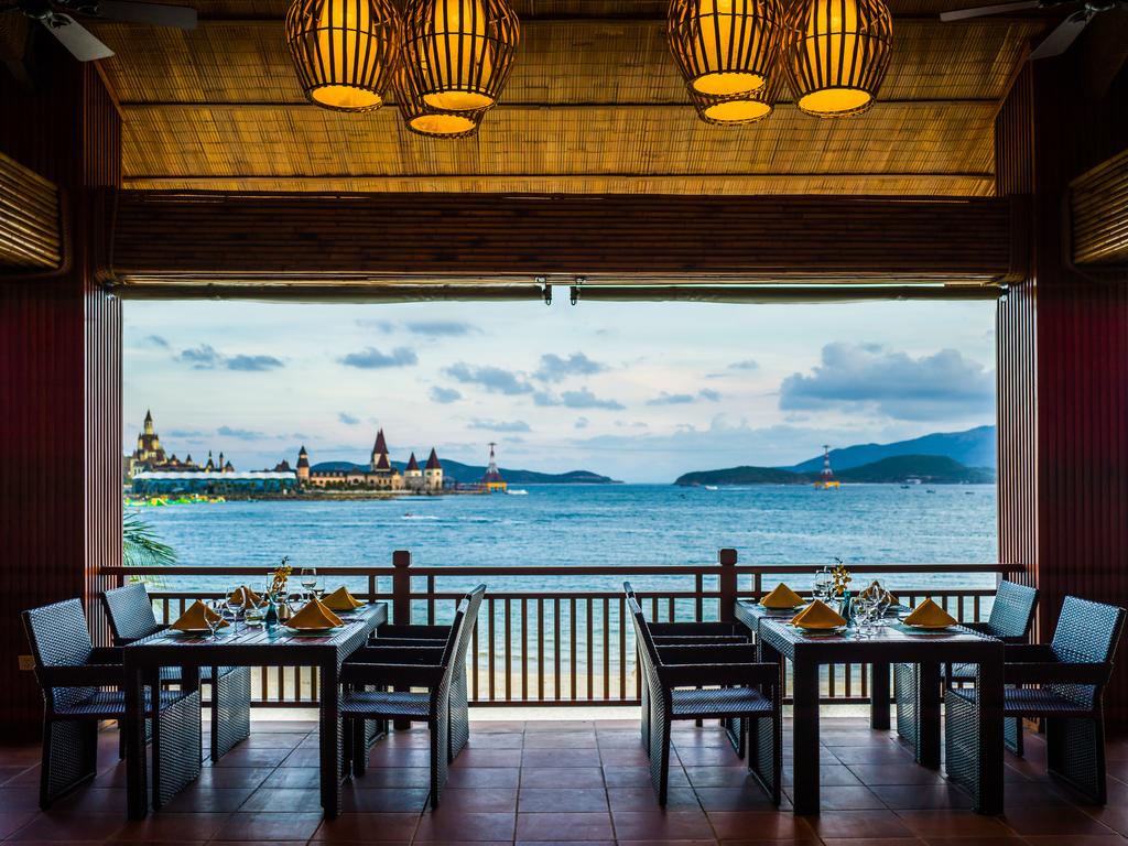 vinpearl-resort-spa-nha-trang-bay-ivivu-8-3 Vinpearl-Resort-Spa-Nha-Trang-Bay-ivivu-8