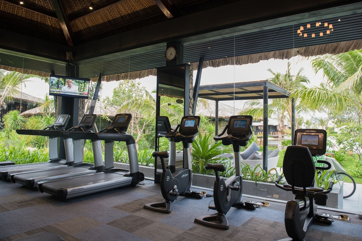 Vinpearl- Resort - Spa- Nha -Trang -Bay-ivivu-9