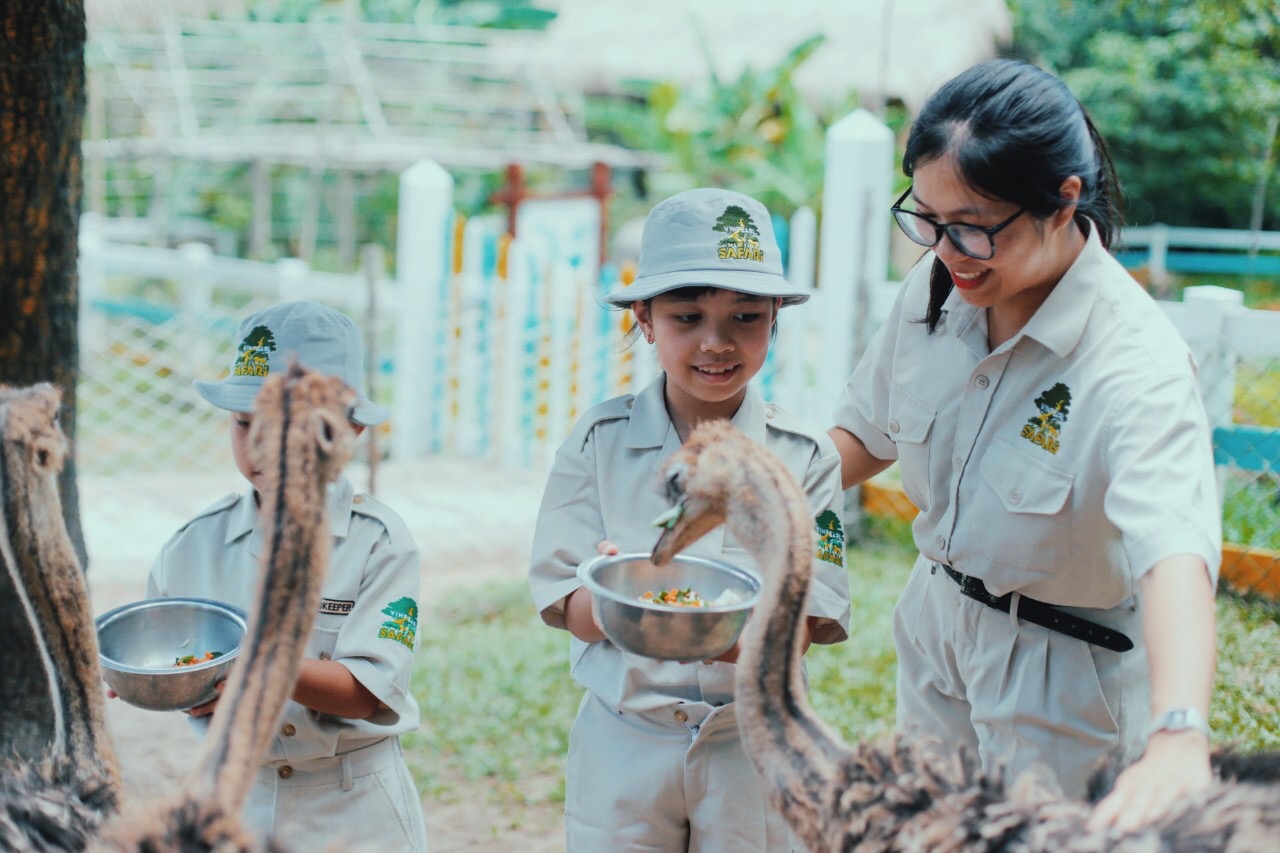 Vinpearl Safari Phú Quốc - Chương trình Junior Zoo Keeper
