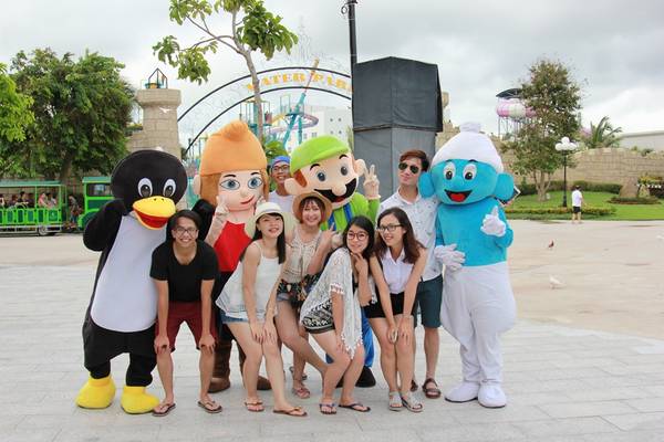 Du lịch Phú Quốc nhất định phải check-in Vinpearl Safari và Vinpearl Land một lần