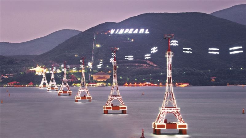 Hệ thống cáp treo vượt biển VinWonders Nha Trang