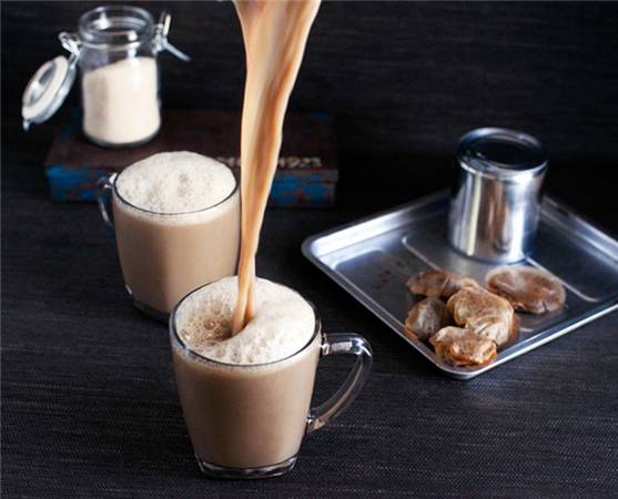Teh tarik - một trong những phiên bản trà sữa thế giới nổi tiếng