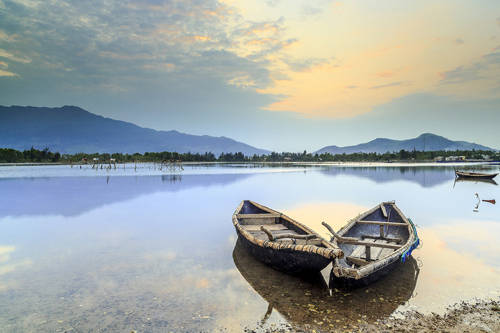 Hoàng hôn tuyệt đẹp khi khám phá đầm Lập An