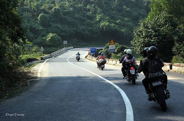 Cảnh đẹp thiên nhiên dọc đèo Hải Vân