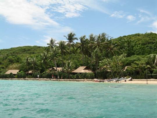 Whale Island Resort Nha Trang Trải nghiệm nghỉ dưỡng tại resort Việt Nam Whale Island