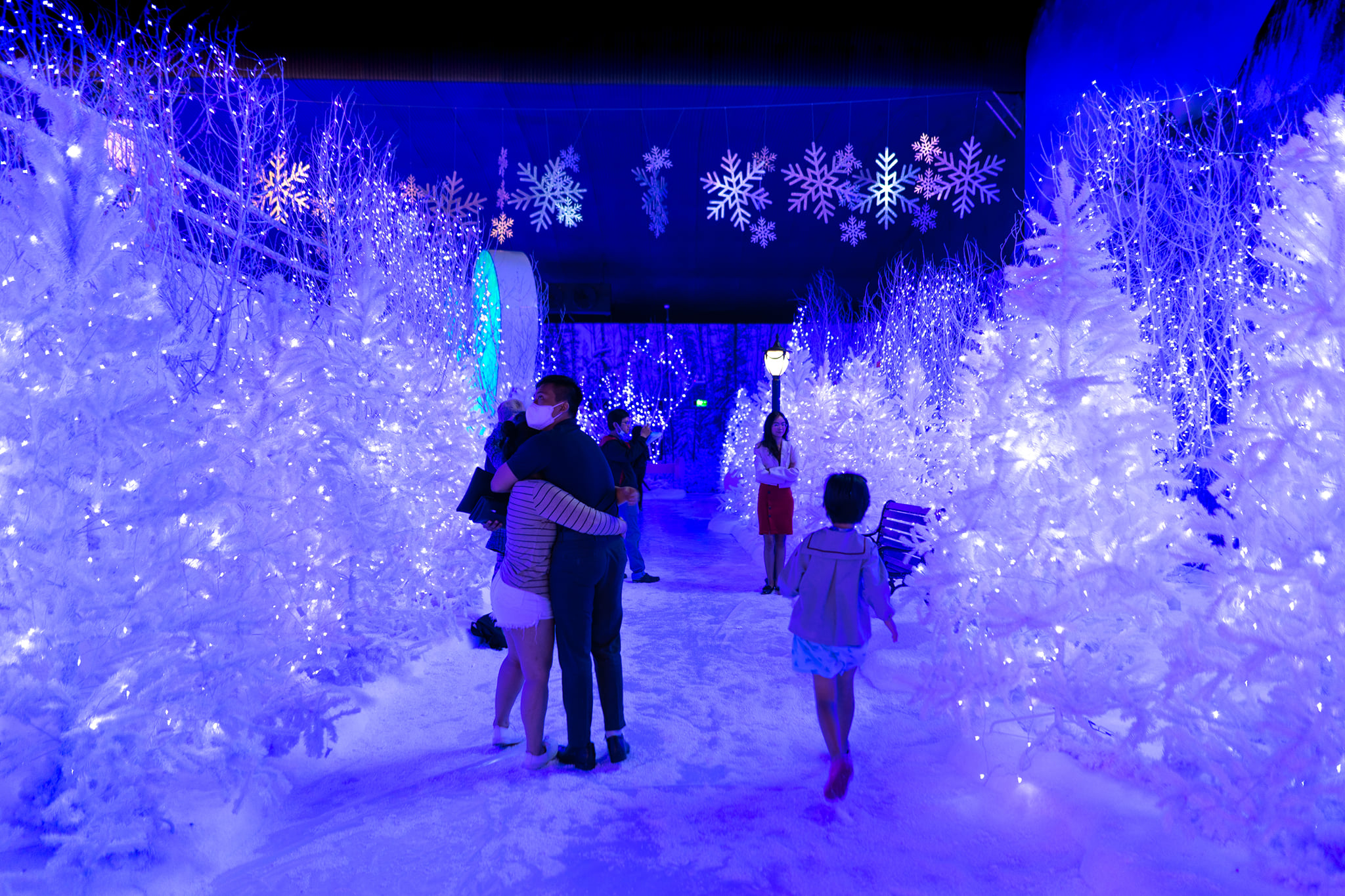 Winter Sonata Sài Gòn - Không gian tuyết trắng tại Nhà Văn hóa Thanh Niên