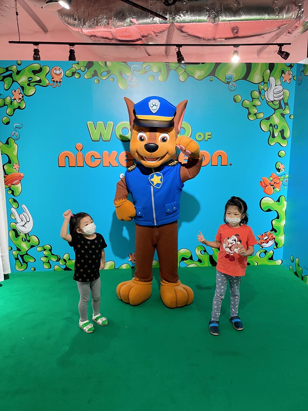 Phòng Slime Lounge Nickelodeon Singapore