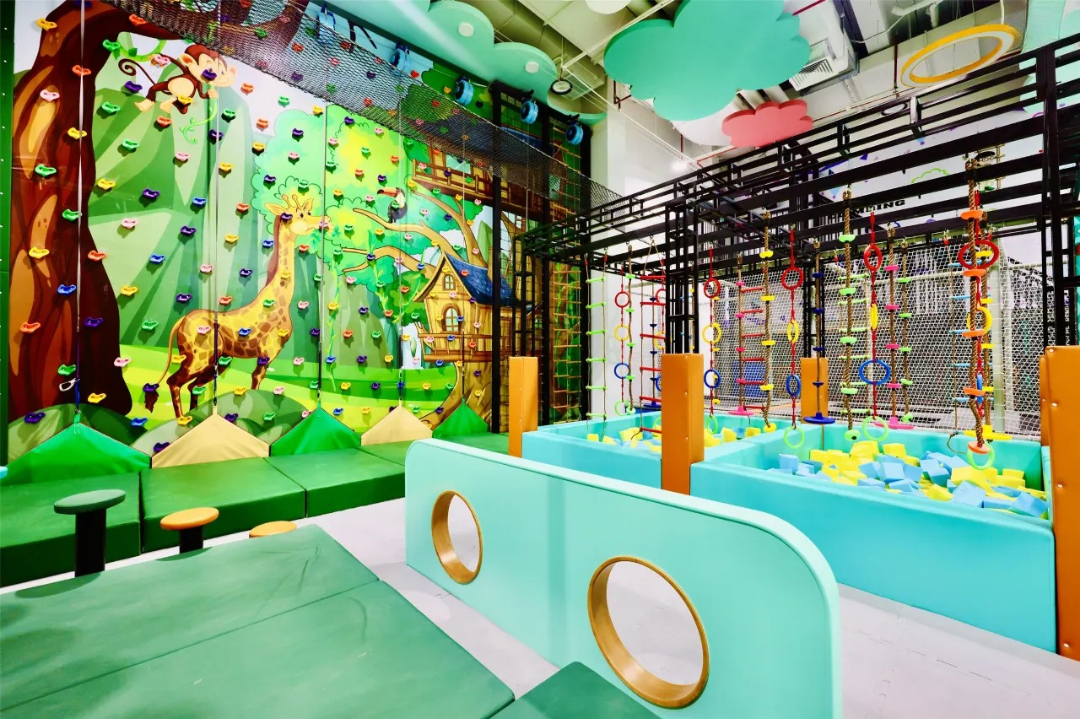 Khu vui chơi trẻ em Gemy Kids Zone đầy màu sắc