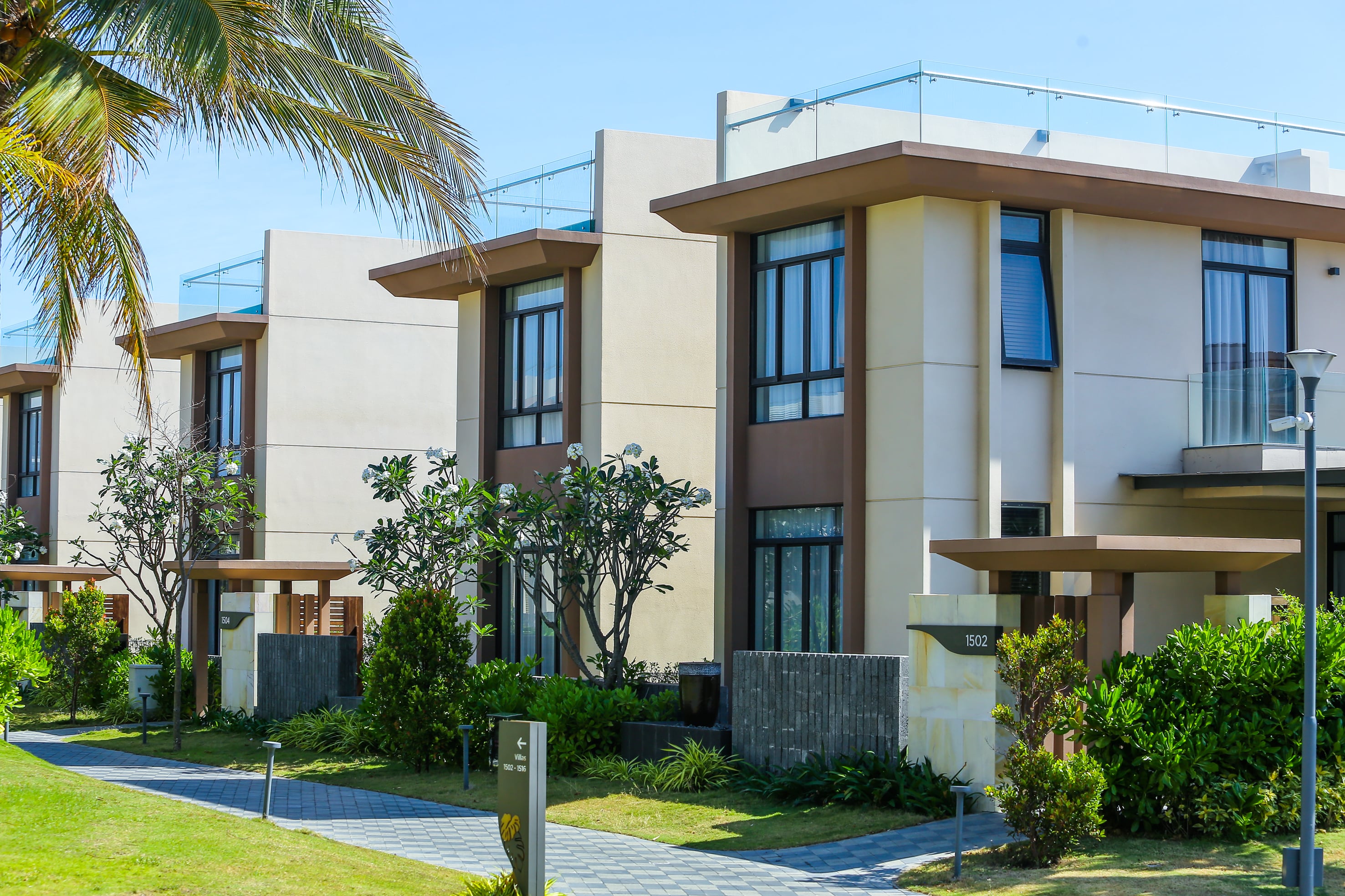 WYNDHAM-GARDEN-CAM-RANH-ivivu-5