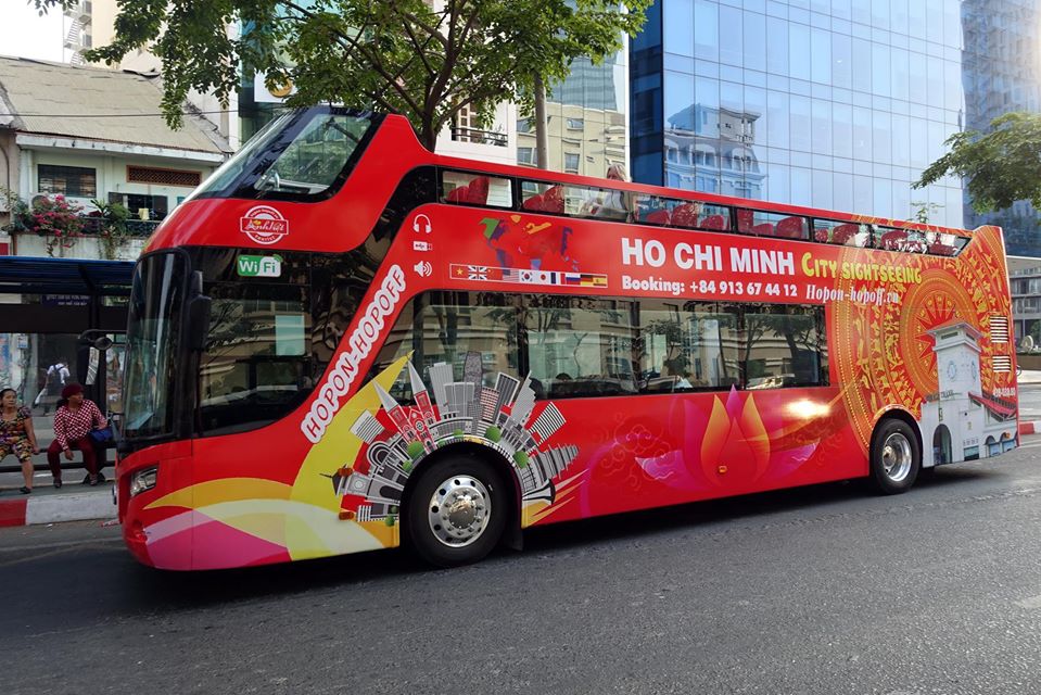xe-bus-mui-tran-ivivu-1