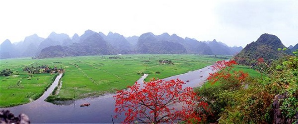 Cảnh đẹp chùa Hương với non nước hùng vĩ