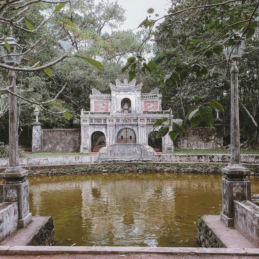 Du lịch Huế bình lặng tại chùa Từ Hiếu