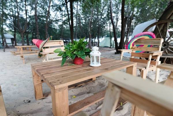 Lý do bạn trẻ thích cắm trại biển tại Zenna Pool Camp